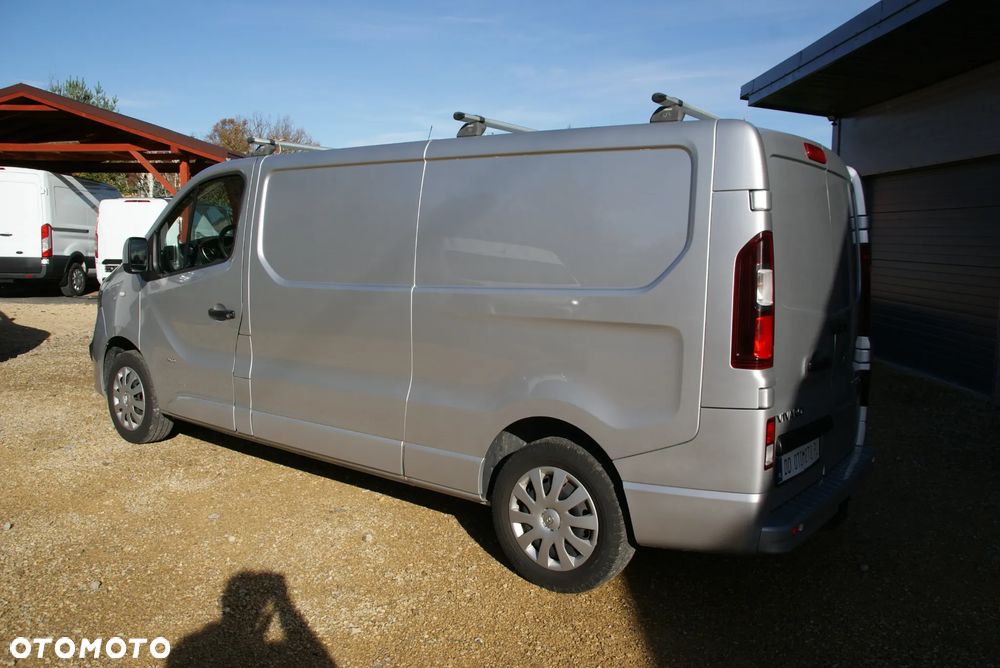 Opel Vivaro - 6