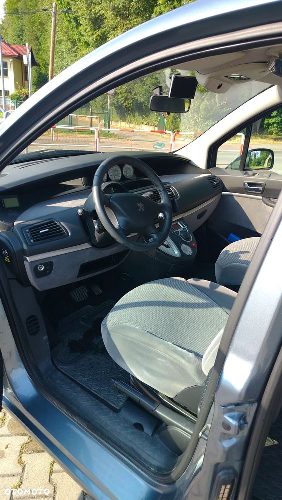 Peugeot 807 - 7