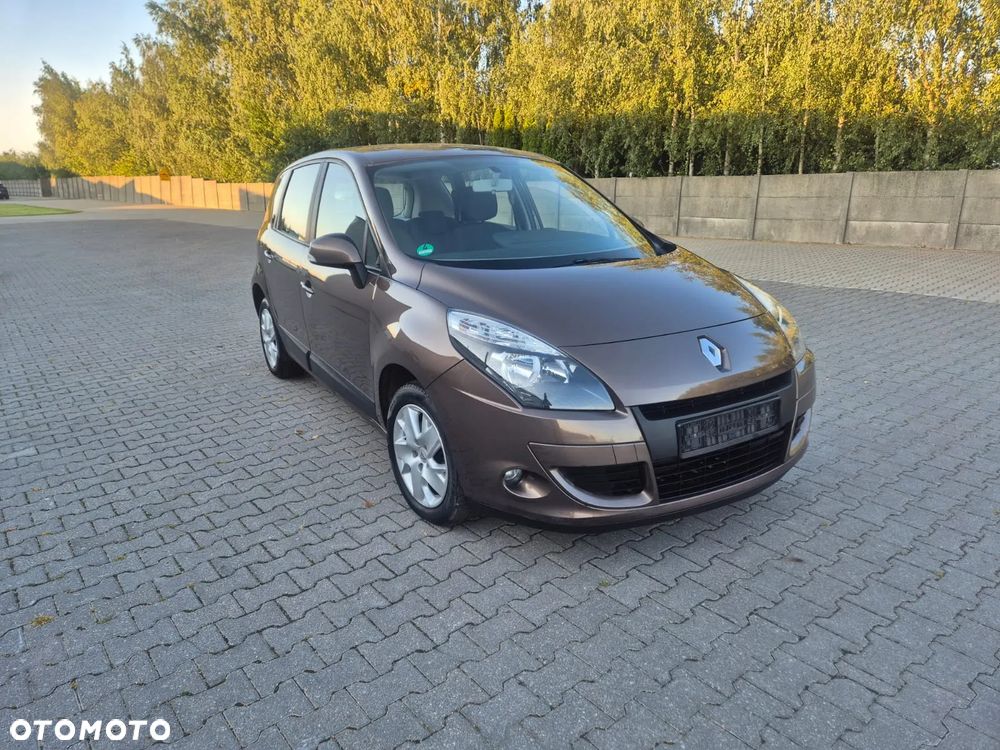 Renault Scenic - 11