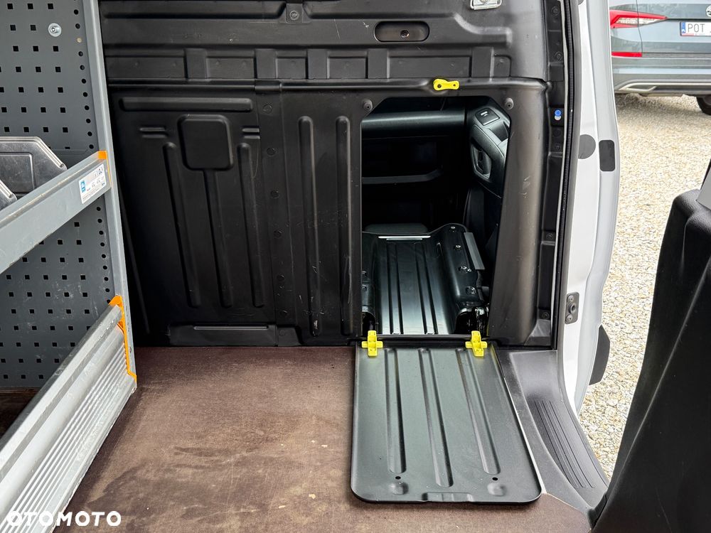 Toyota PROACE City/3 osobowa/klima/parktronik przód i tył/tempomat/czujnik zmierzchu i deszczu/ regał - 13
