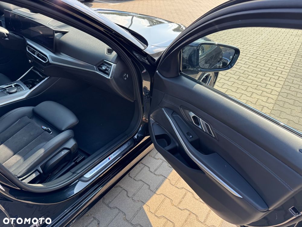 BMW Seria 3 320d xDrive M Sport sport - 14