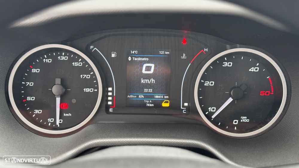 Iveco Daily 3.0 35S16H C/ Plat. Elevatória - 16