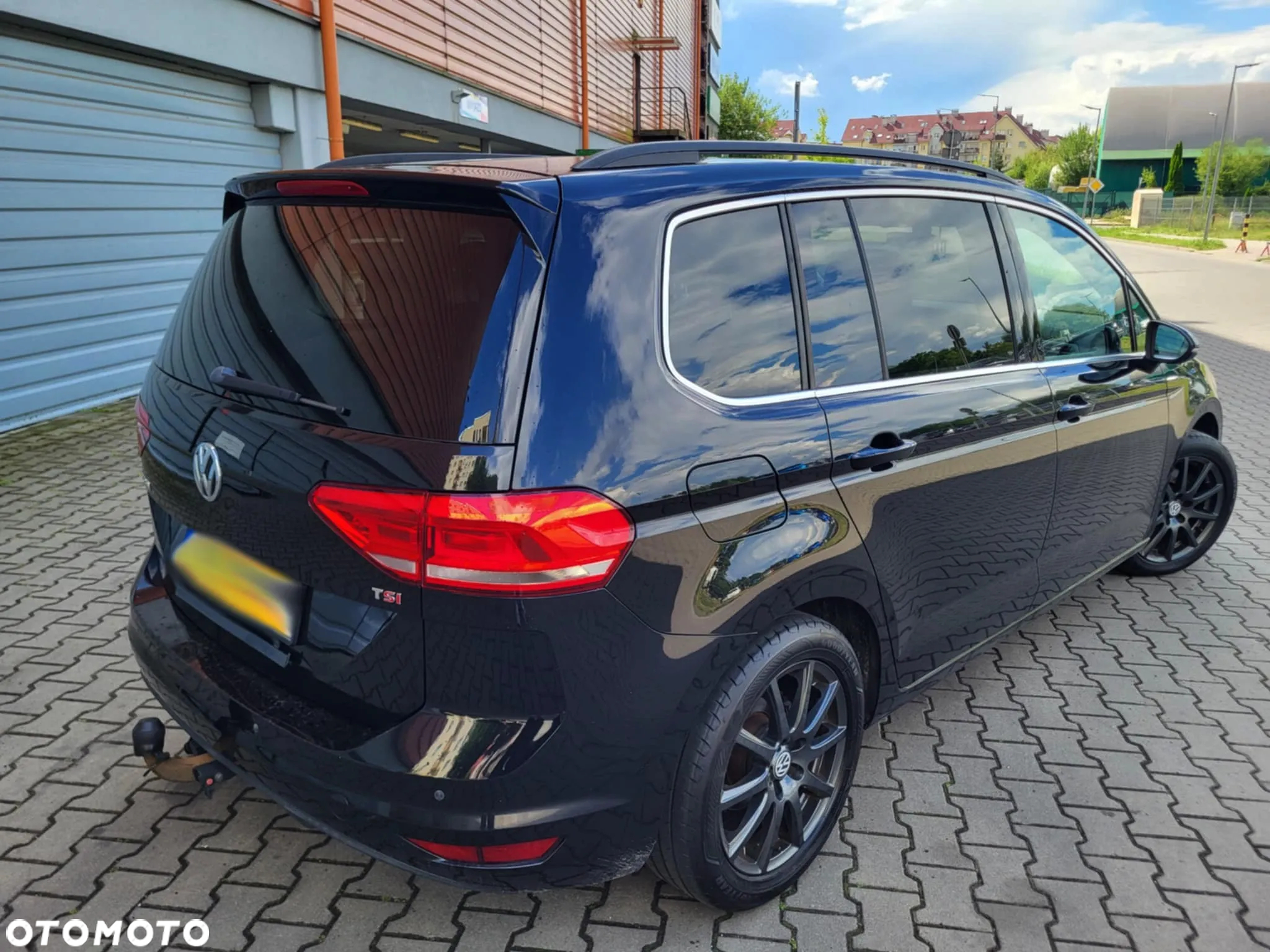 Volkswagen Touran 1.4 TSI (BlueMotion Technology) Comfortline - 23