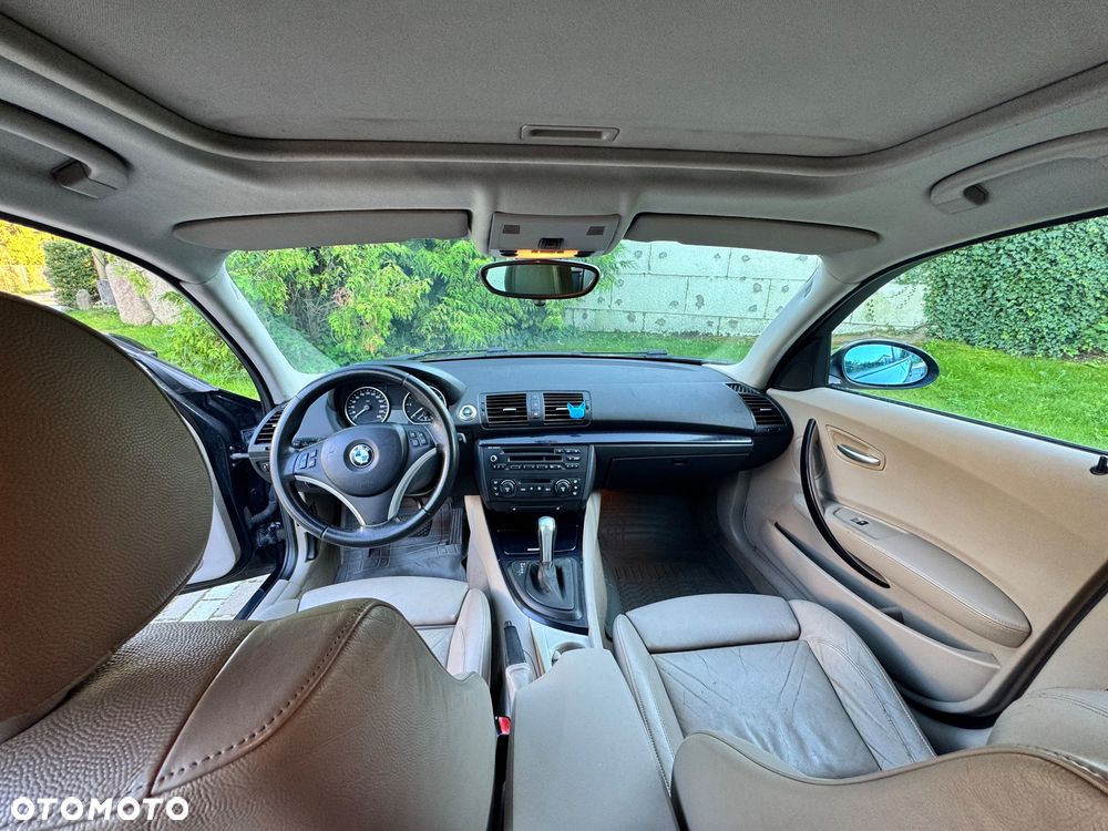 BMW Seria 1 120d - 14