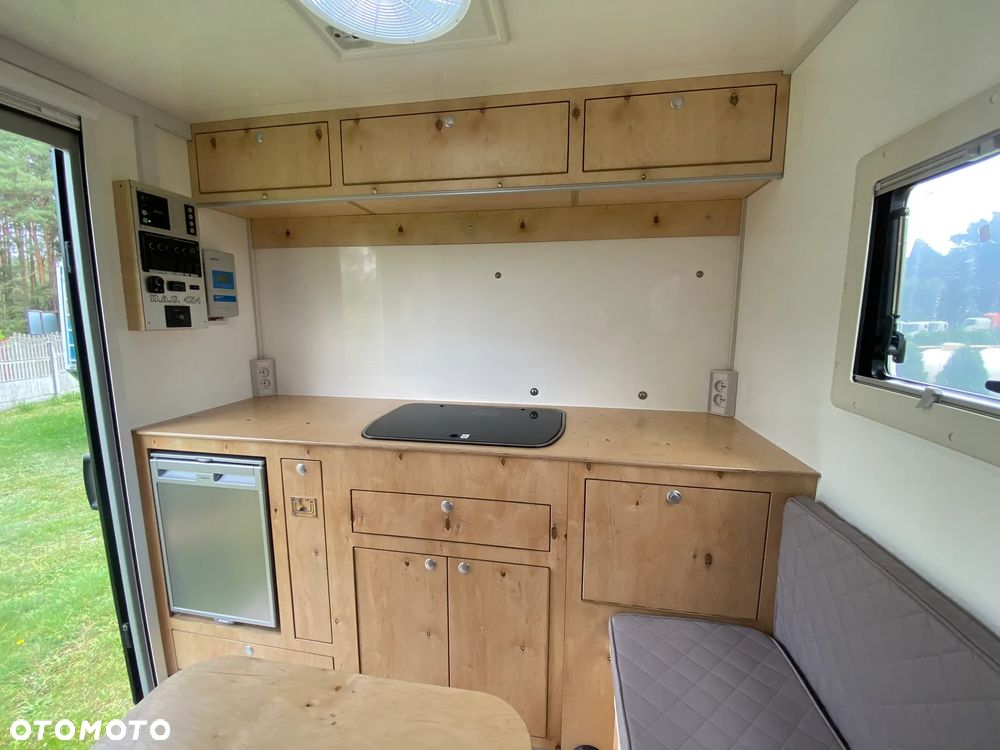 Camper do aut 3,5 T Toyota Hilux/Land Rover Defender/Dodge Ram - 20