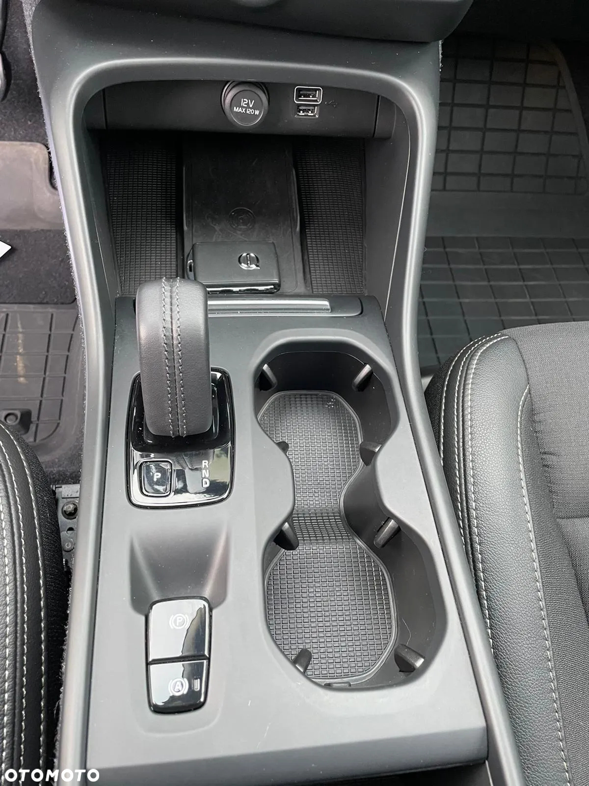 Volvo XC 40 T5 AWD Momentum - 15