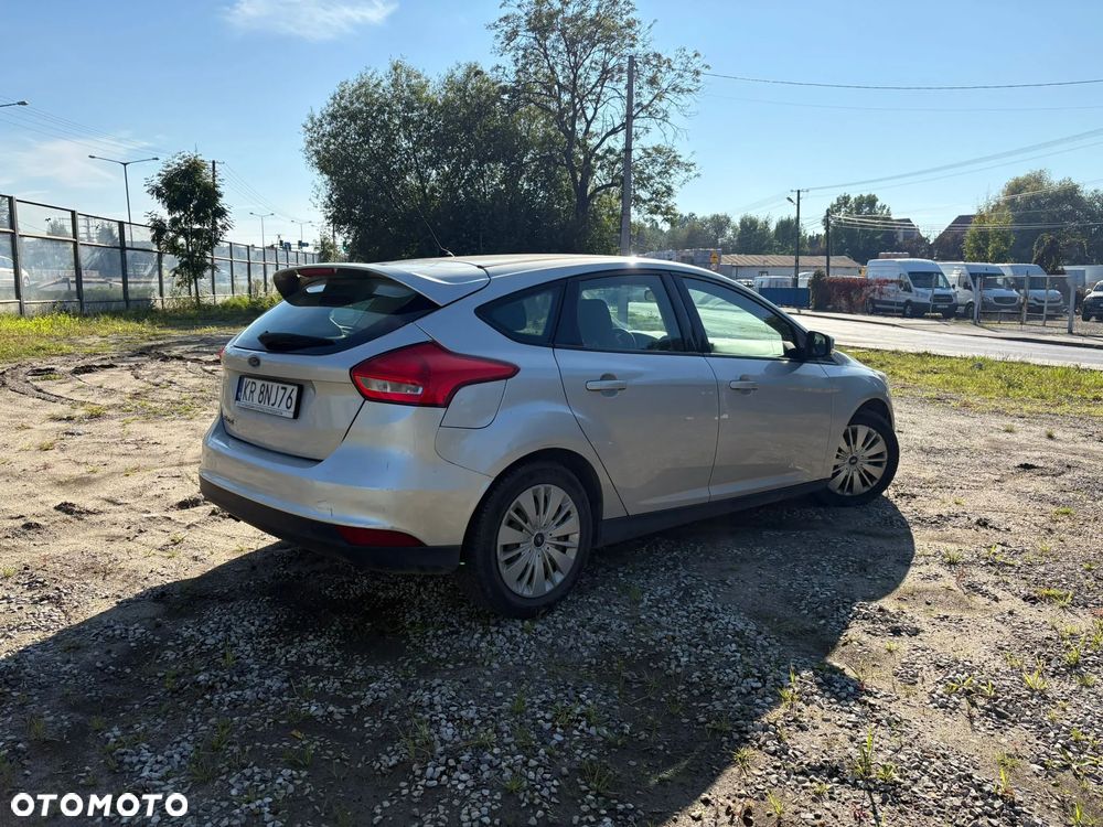 Ford Focus 1.5 TDCi Trend - 5