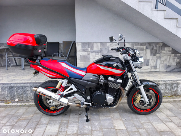 Suzuki GSX