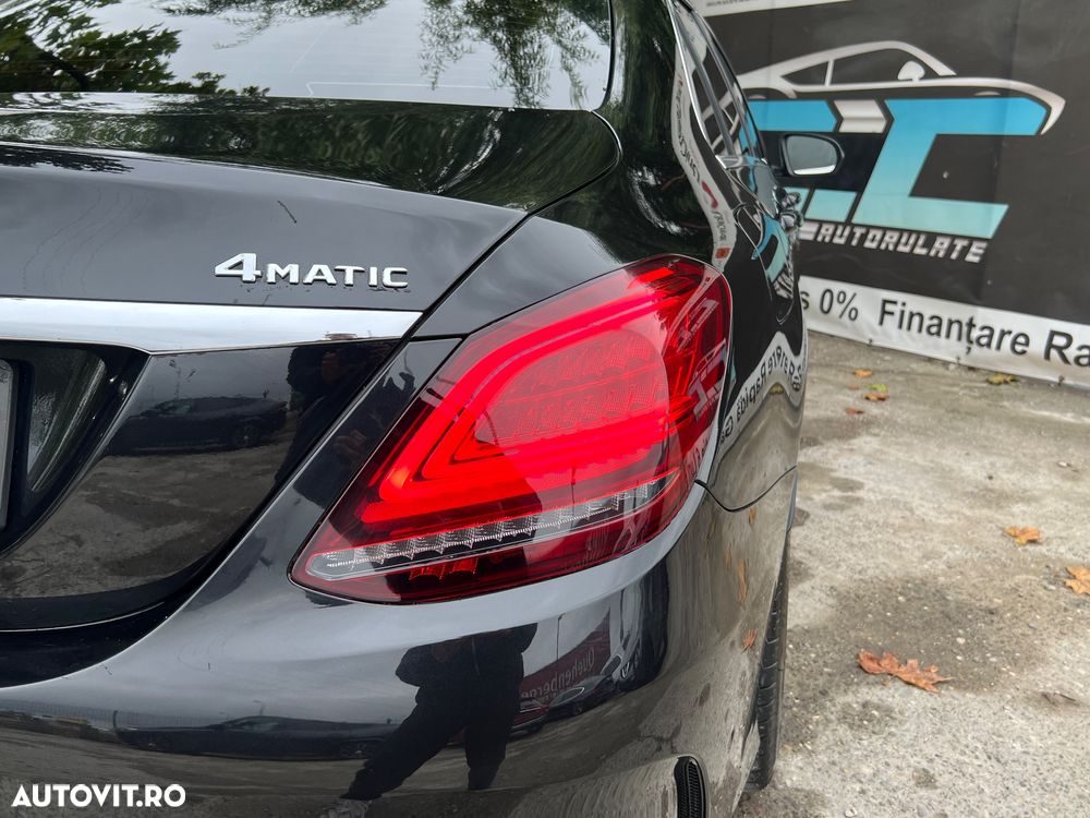 Mercedes-Benz C 220 d 4Matic 9G-TRONIC AMG Line - 32