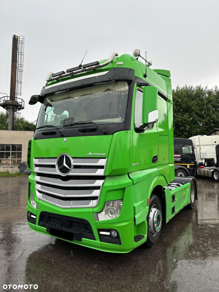 Mercedes-Benz Actros 1845 Big Space - 2