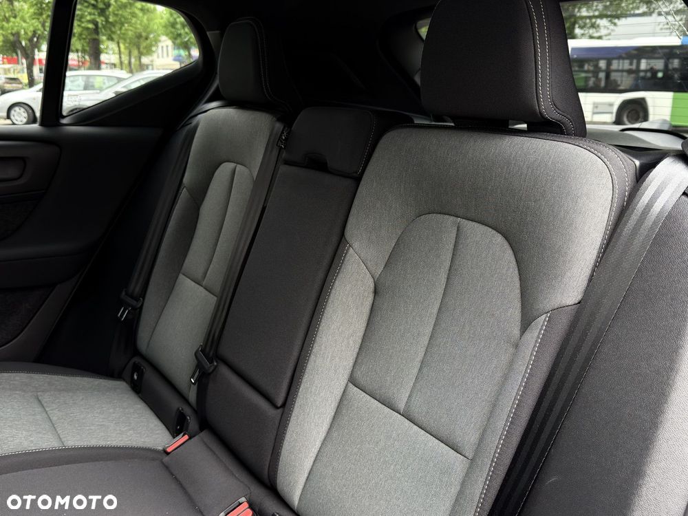 Volvo XC 40 - 12