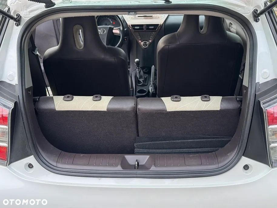 Toyota iQ 1.0 N collection - 15