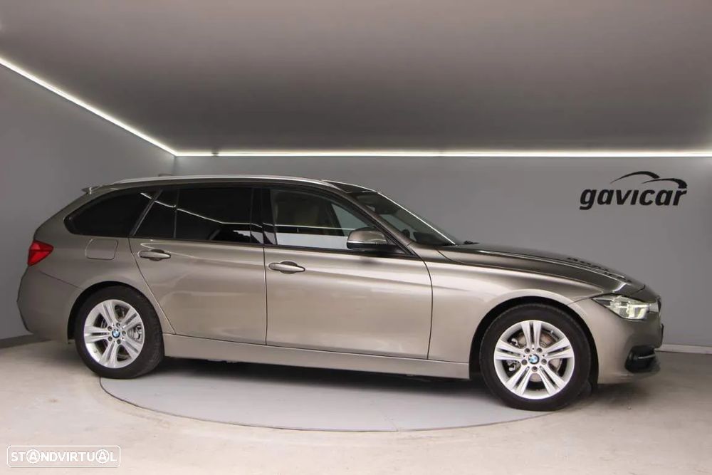 BMW 318 d Touring Auto - 17