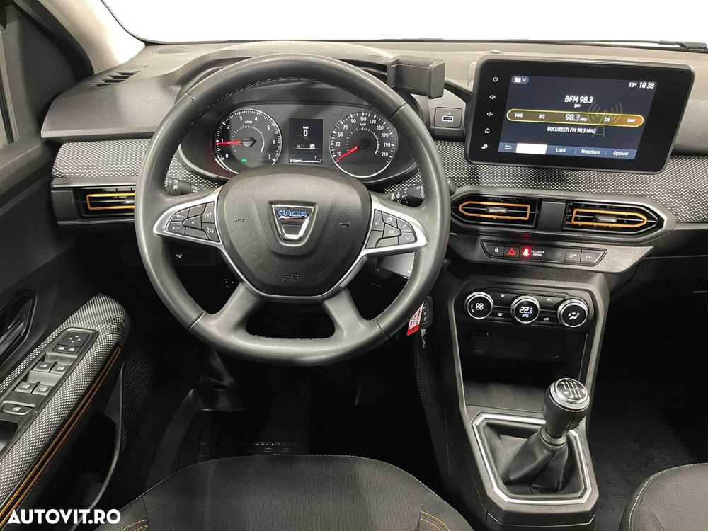 Dacia Sandero Stepway TCe 90 MT6 Comfort - 6