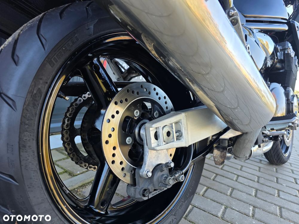 Suzuki Bandit - 22