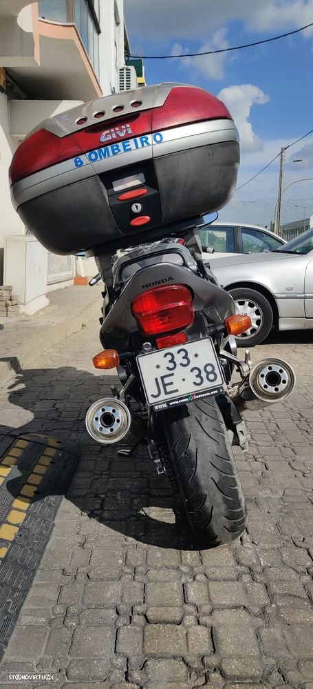 Honda CBR 1100 XX - 9