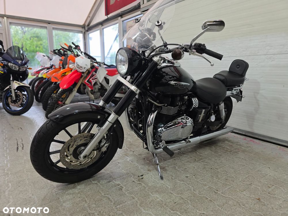 Triumph America - 16