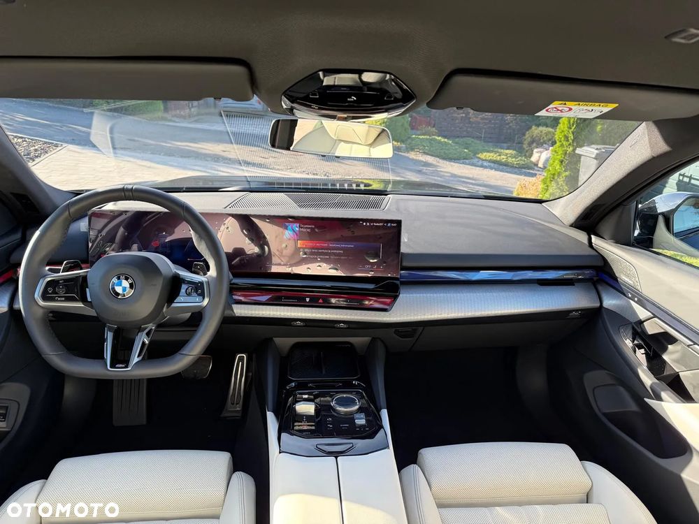 BMW Seria 5 520d xDrive mHEV M Sport - 6