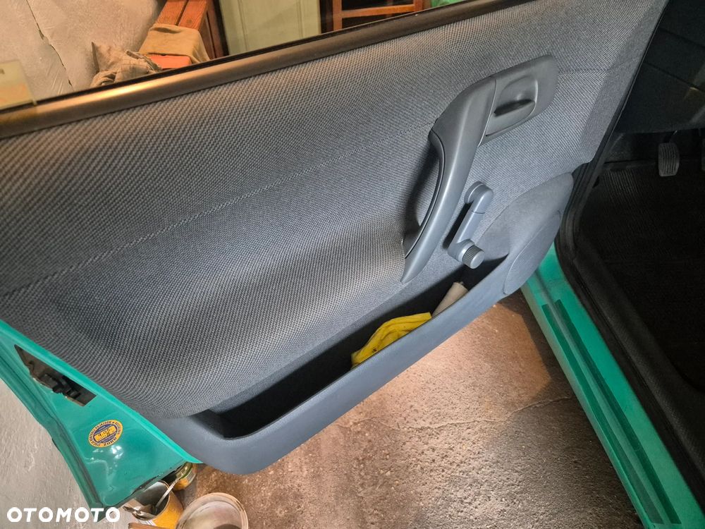 Skoda Felicia 1.3 LXi - 11