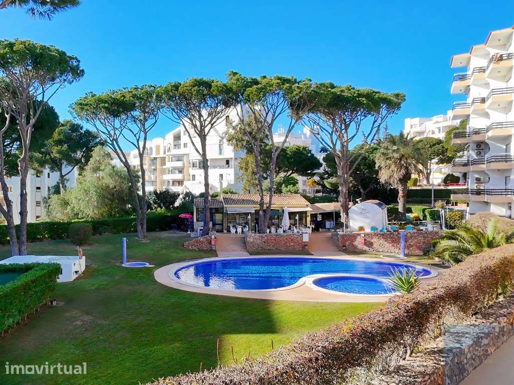 Apartamento T2 Renovado em Vilamoura - Grande imagem: 2/29