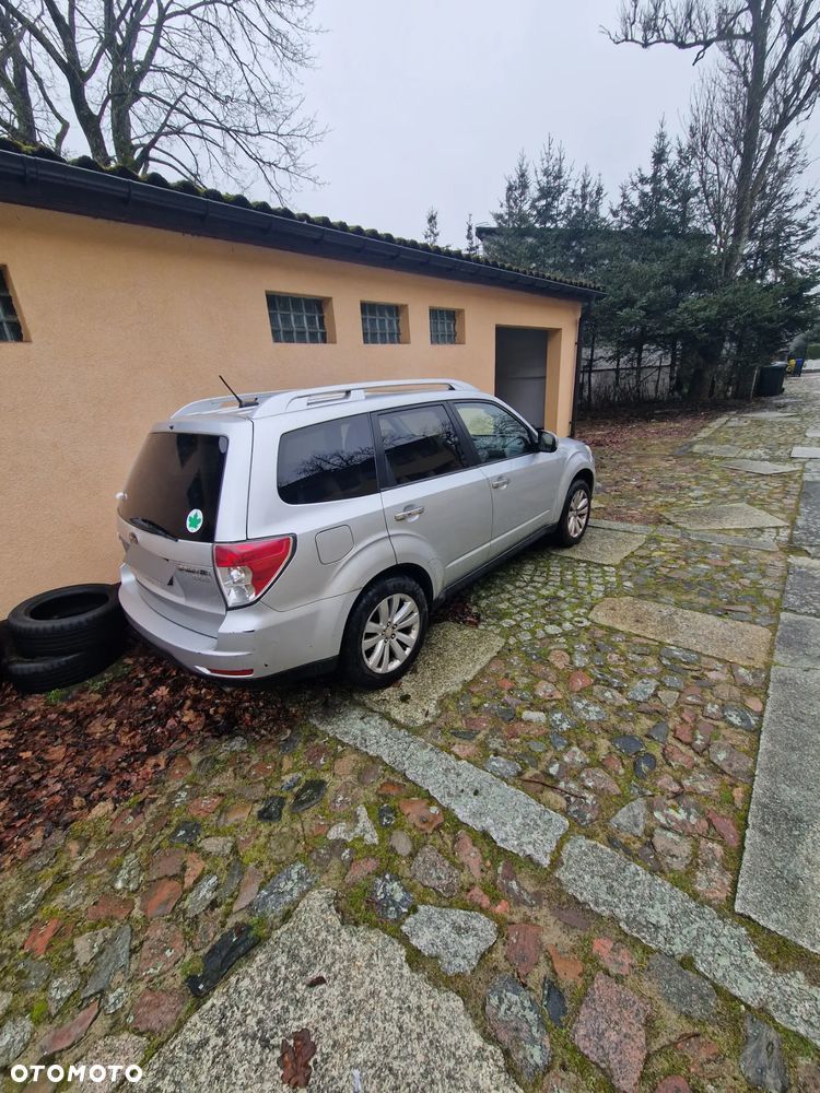 Subaru Forester 2.5X Automatik - 31