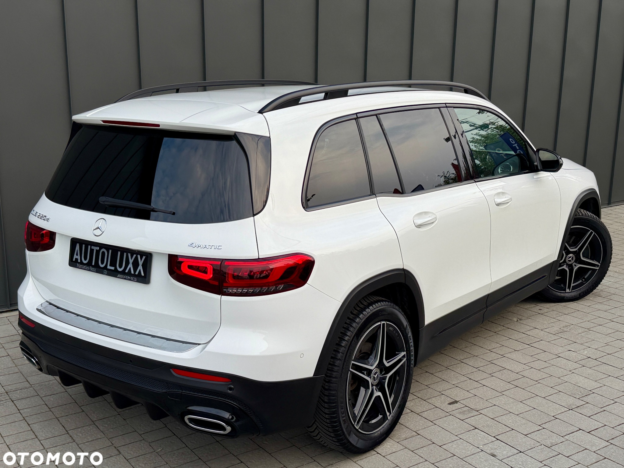 Mercedes-Benz GLB 200 d 4-Matic AMG Line 8G-DCT - 26