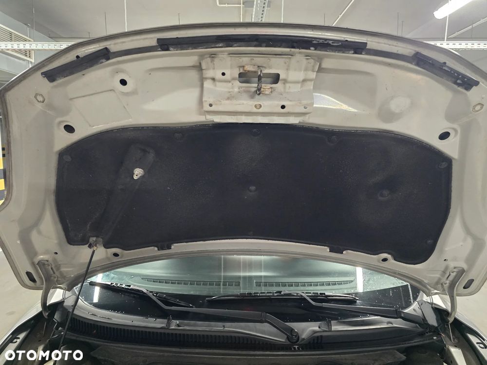 Suzuki Baleno - 28