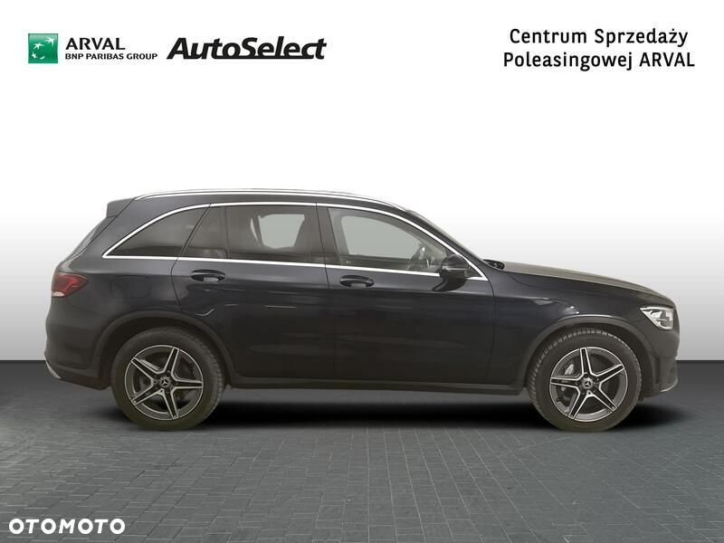Mercedes-Benz GLC - 7