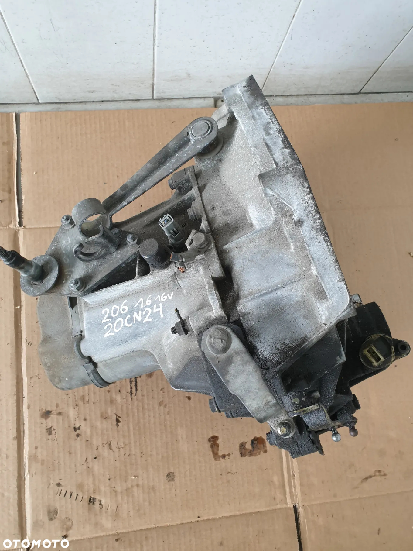 SKRZYNIA BIEGÓW PEUGEOT 206 20CN24 - 2