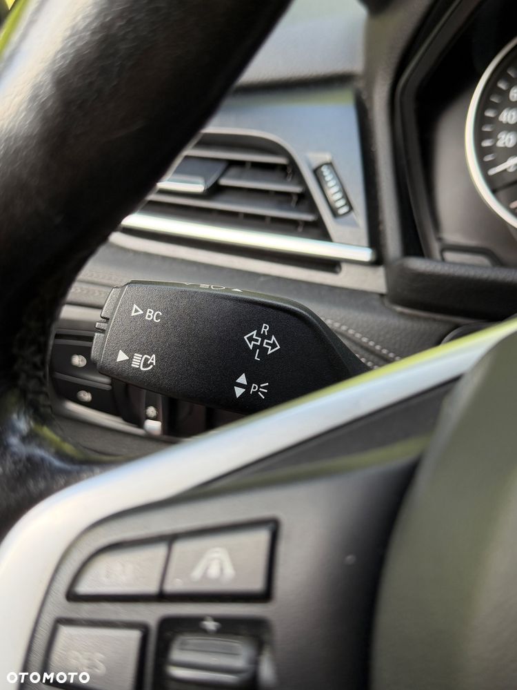 BMW Seria 2 218d Luxury Line - 18