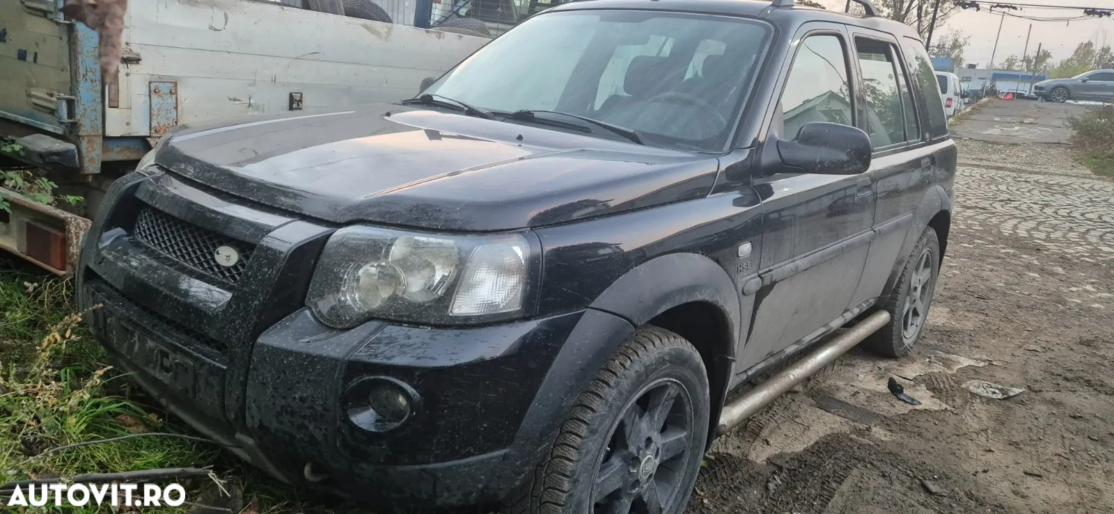Bara spoiler fata Land Rover Freelander 1 facelift 2005 - 7