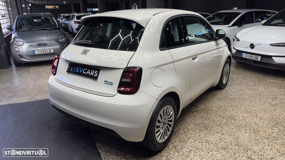 Fiat 500e 3 + 1 23,8kWh Icon - 8