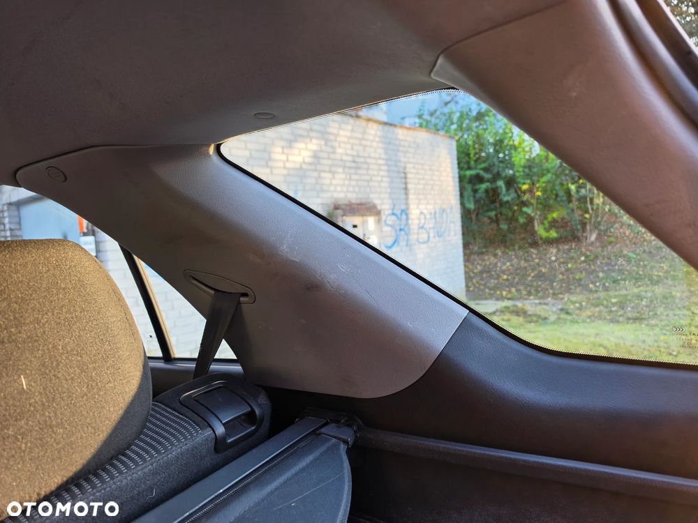Kia Sorento - 14