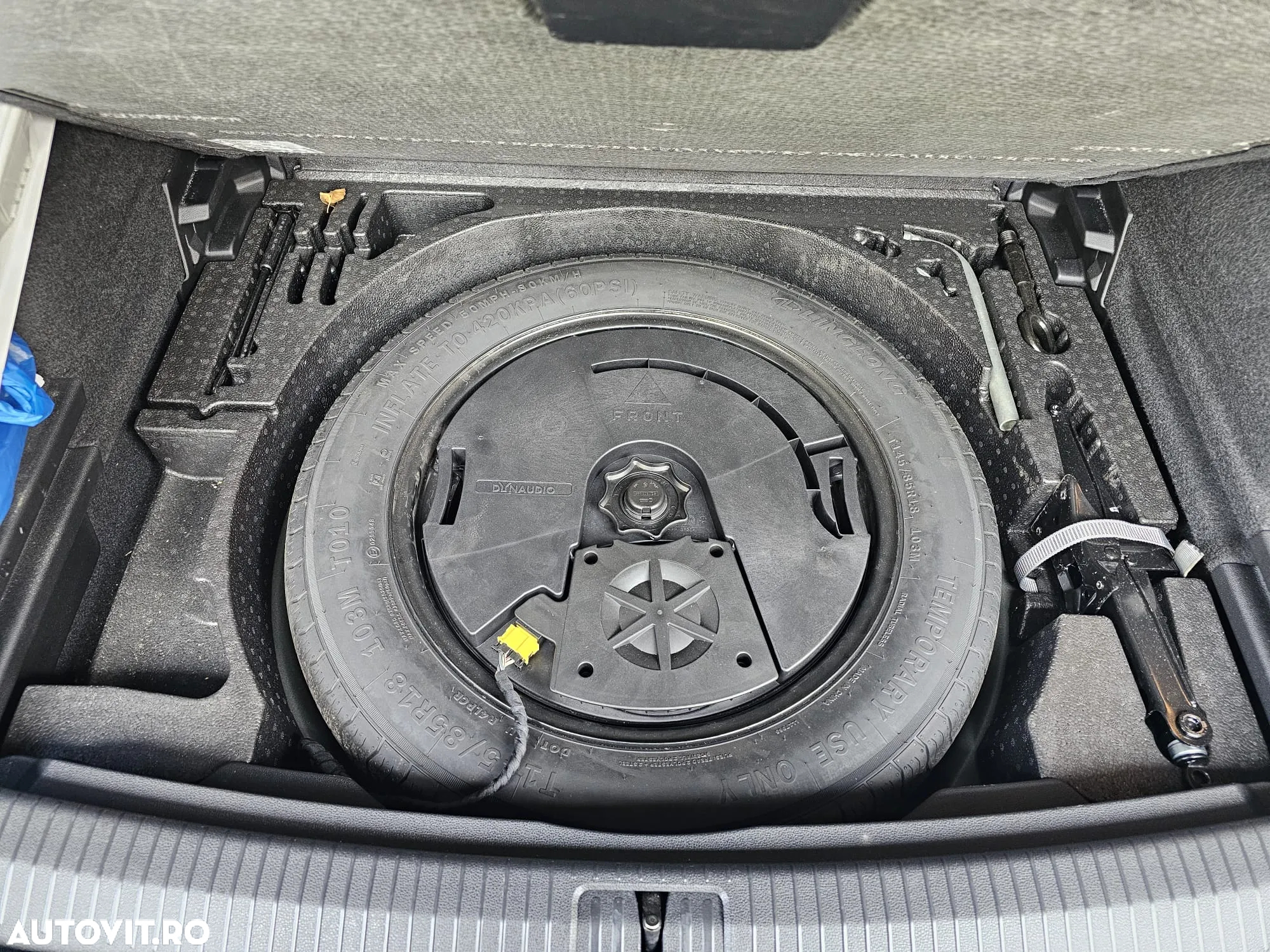 Volkswagen Tiguan 1.5 TSI ACT Comfortline - 10