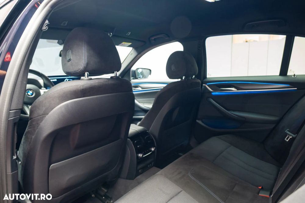 BMW Seria 5 530e Aut. M Sport Edition - 25