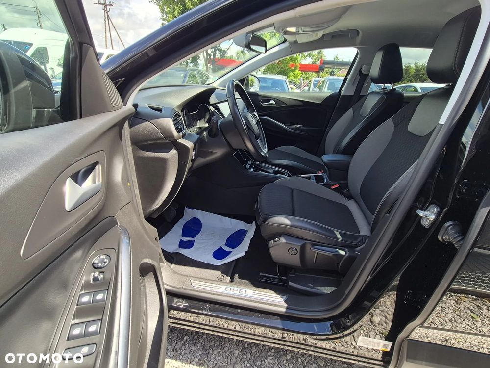 Opel Grandland X 1.2 Start/Stop Automatik INNOVATION - 24