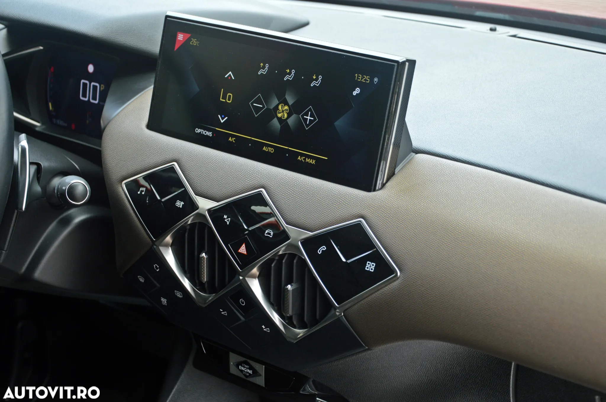 DS Automobiles DS 3 Crossback DS3 1.5 BlueHDi 130 S&S EAT8 BASTILLE - 32