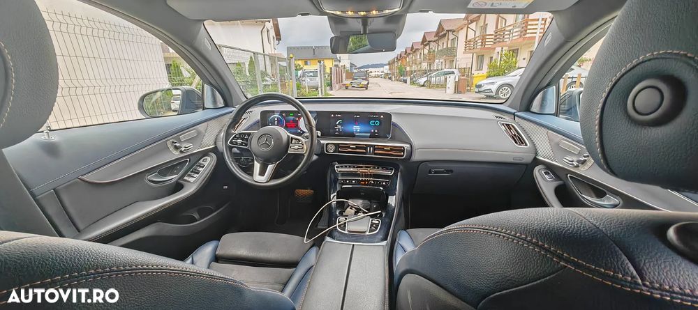 Mercedes-Benz EQC 400 4MATIC - 12
