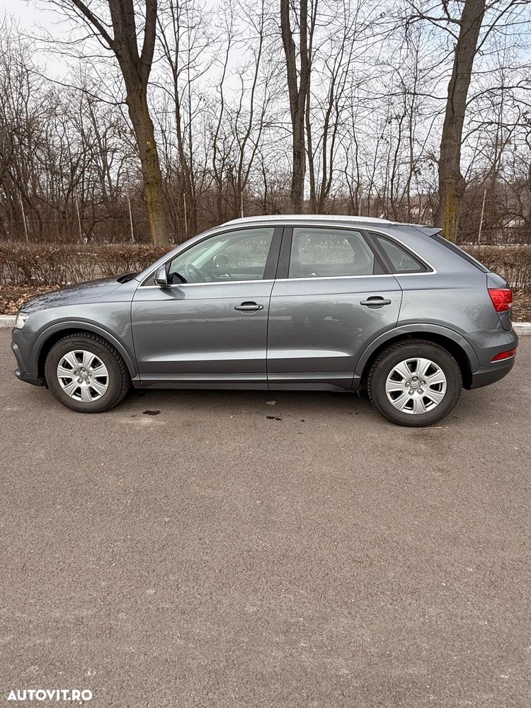 Audi Q3 2.0 TDI Quattro S tronic sport - 5