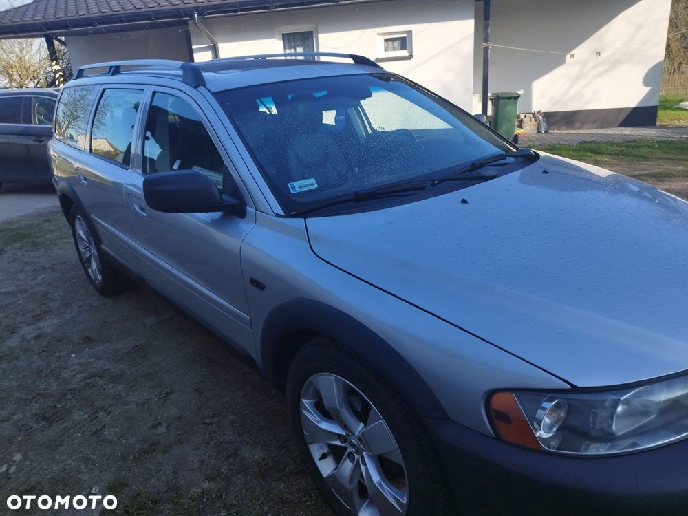 Volvo XC 70 - 4