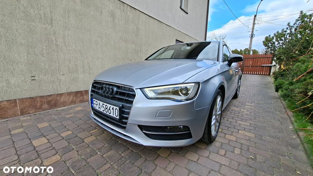 Audi A3 Sportback 2.0 TDI S tronic - 2