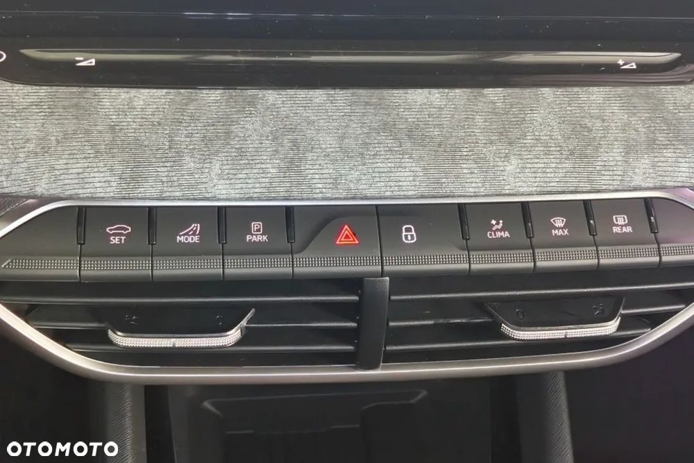 Skoda Octavia 1.5 TSI mHEV Drive Selection DSG - 19