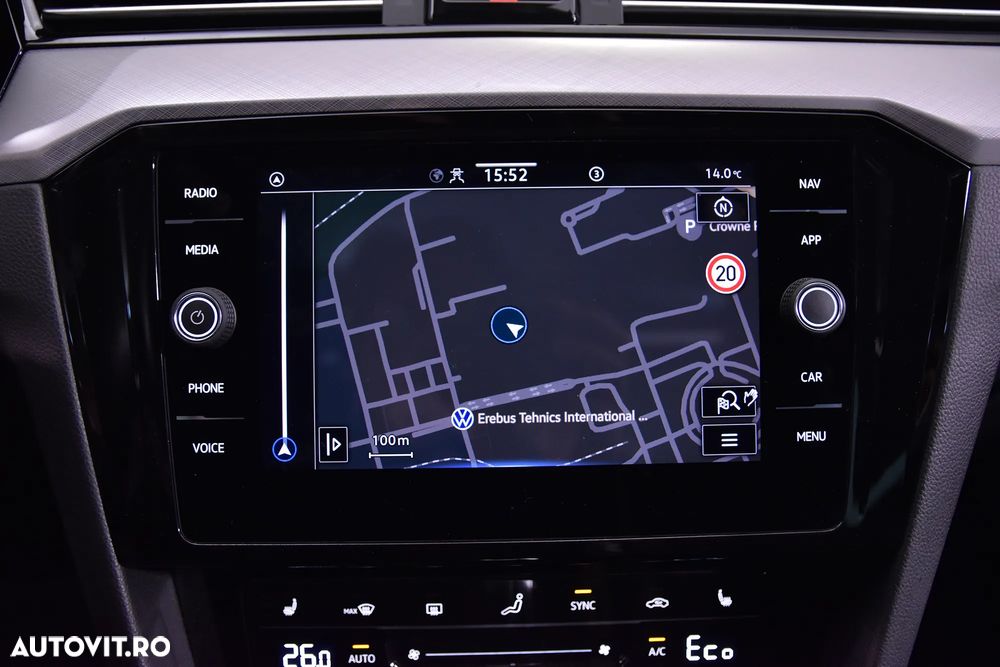 Volkswagen Passat - 22