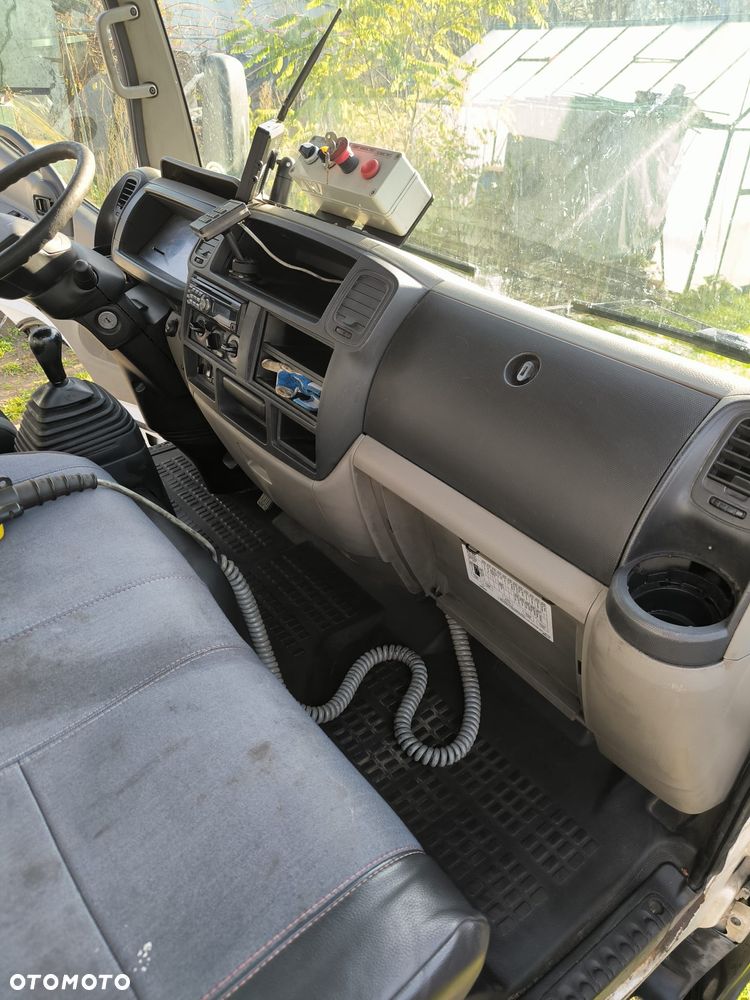 Nissan Cabstar - 9