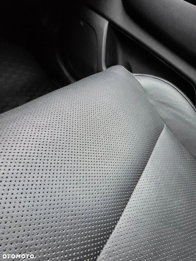 Kia Sportage 2,0 CRDI AWD GT Line - 29