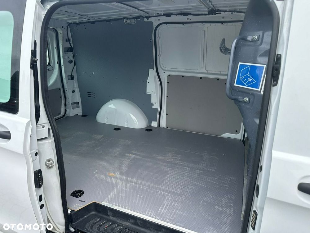 Mercedes-Benz Vito - 14