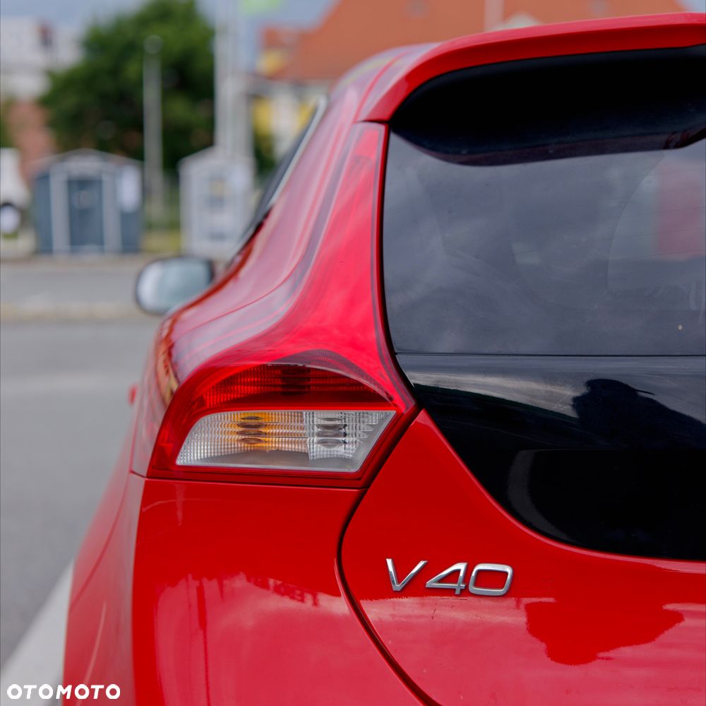 Volvo V40 T4 Kinetic - 20
