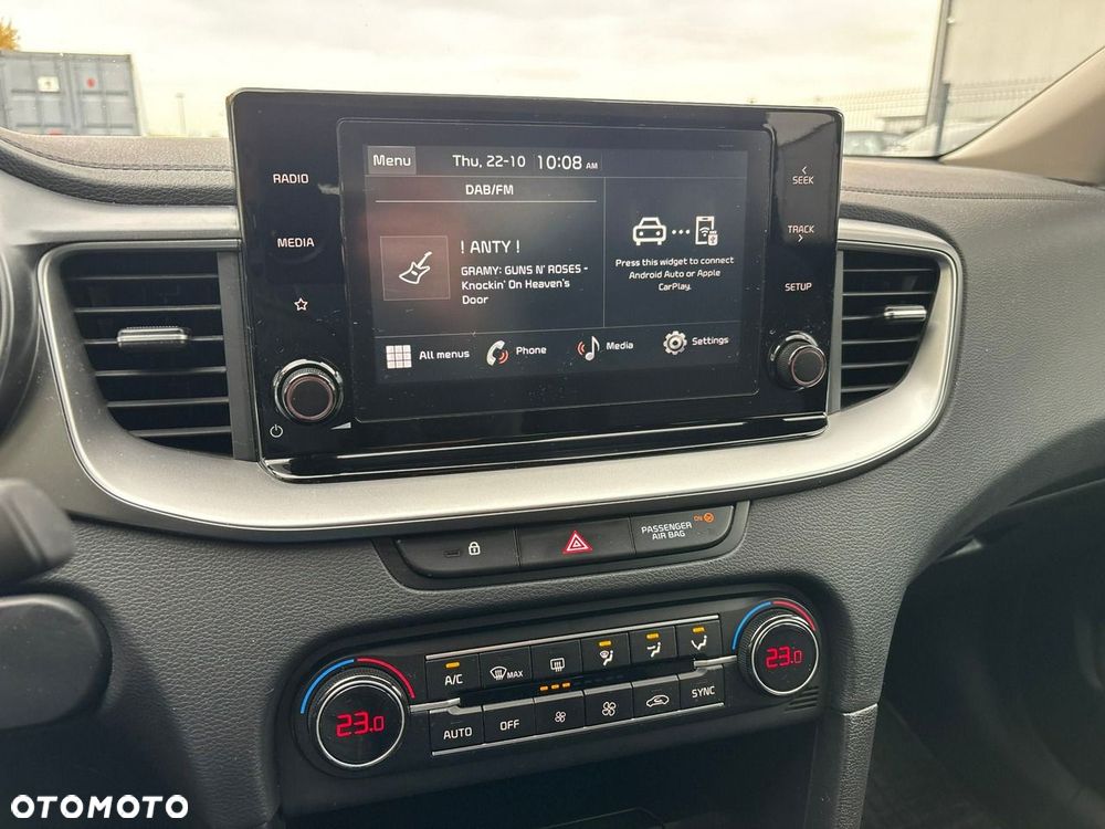 Kia Ceed 1.5 T-GDI M DCT - 23