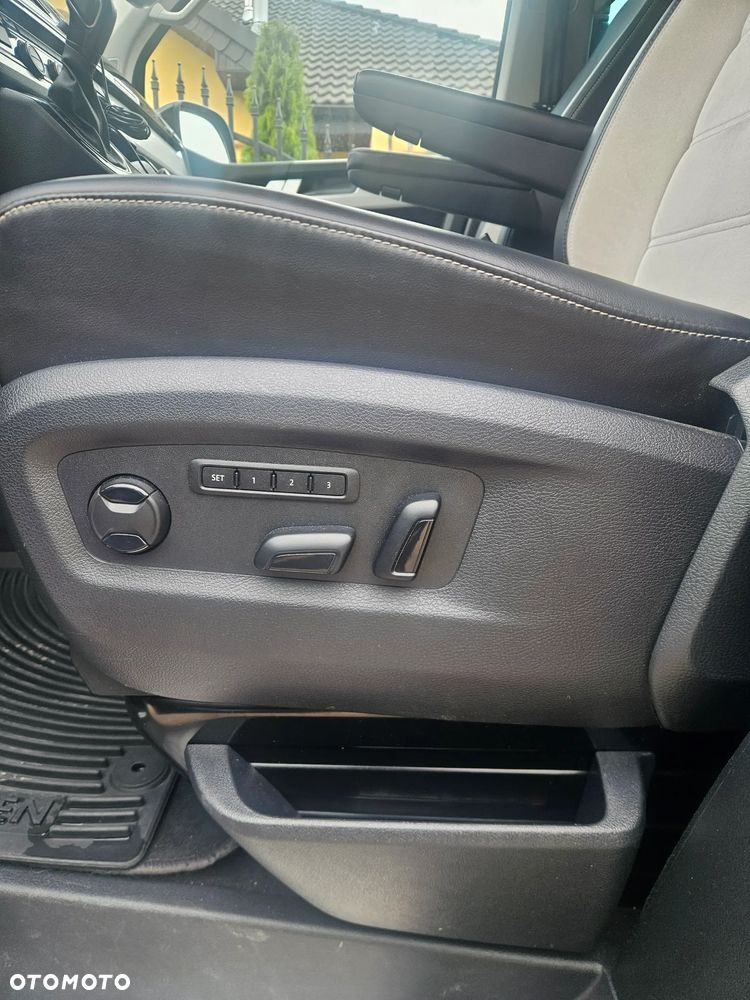 Volkswagen Multivan 2.0 BiTDI L1 Highline 4Motion DSG - 14