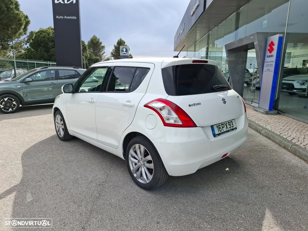 Suzuki Swift 1.2 VVT GLX - 4